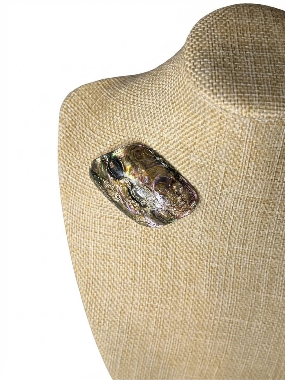 Vintage Shell Brooch - Picture 2 of 6